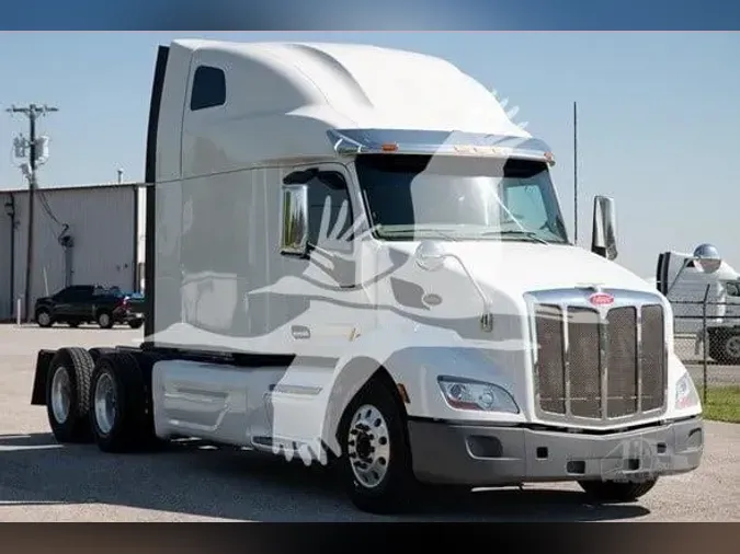 2022 PETERBILT 579