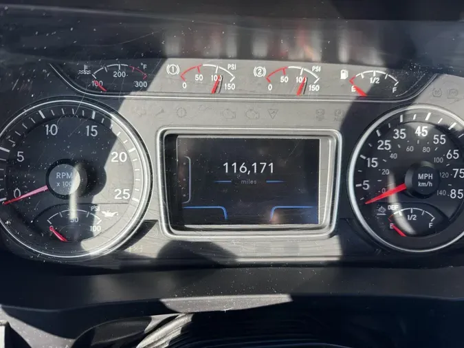 2020 International LT625