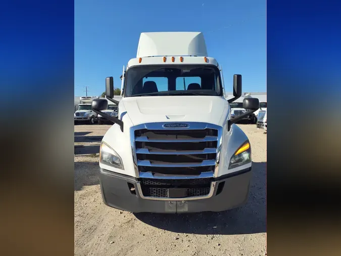 2022 FREIGHTLINER/MERCEDES NEW CASCADIA PX126640f9268e7b35b303f2f7fbe3f18fa2c25