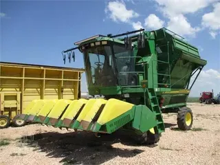 2005 JOHN DEERE 7460