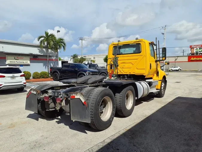 2020 NAVISTAR INTERNATIONAL LT625 DAYCAB T/A0f9586ae6208a27cce236890b45bb9dd