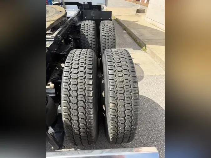 2023 Peterbilt 5790f98743def8d3d6c05f967b94a2f6342