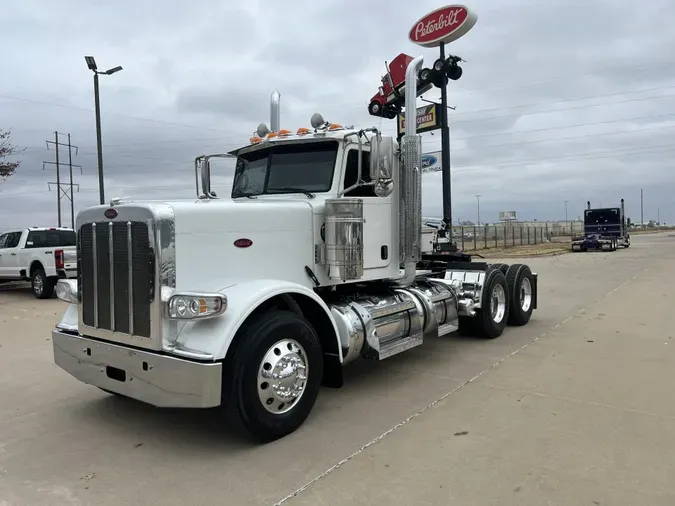 2019 Peterbilt 389