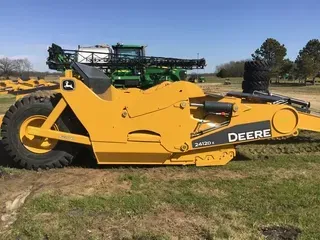 2021 JOHN DEERE 2412DE