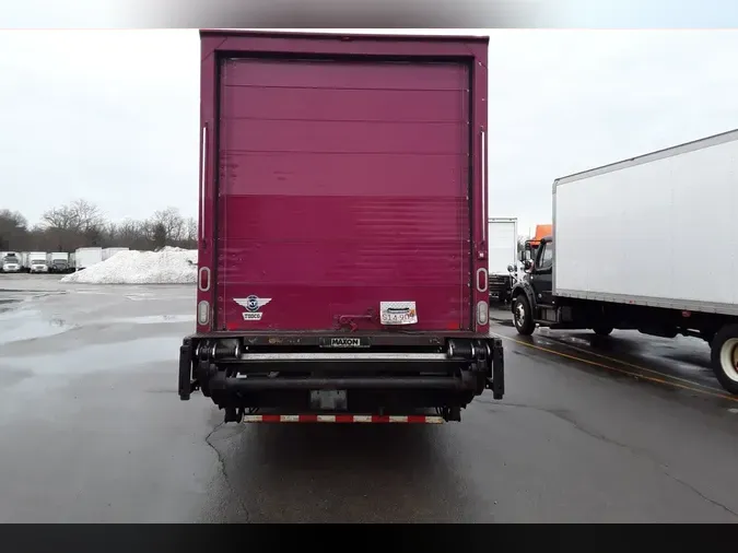 2016 FREIGHTLINER/MERCEDES M2 106