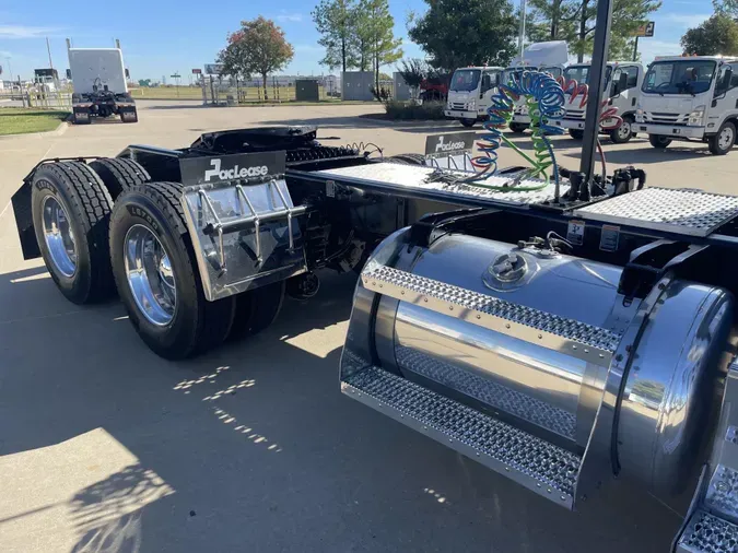 2017 Peterbilt 567