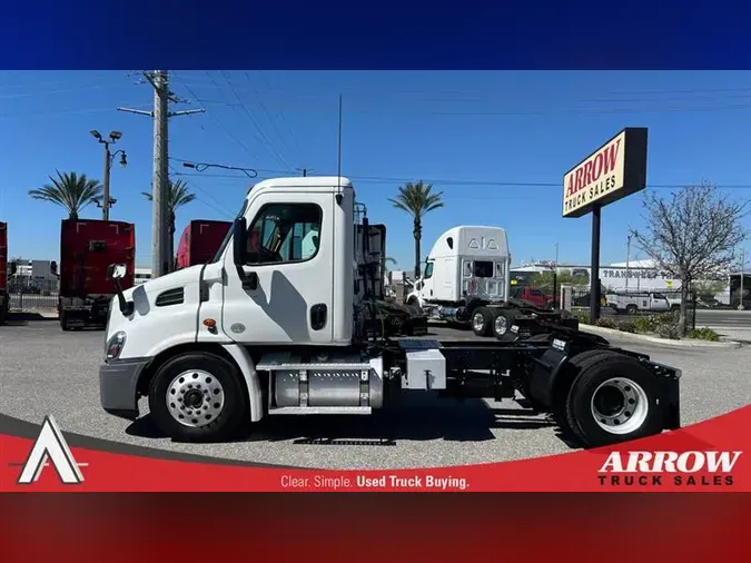 2018 FREIGHTLINER CASCADIA0fa3d8b3350e6bcf7b05010915edd943