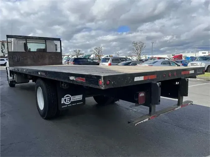 2015 HINO 268