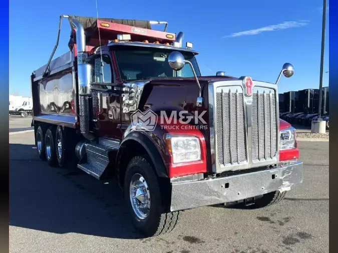 2023 KENWORTH W990