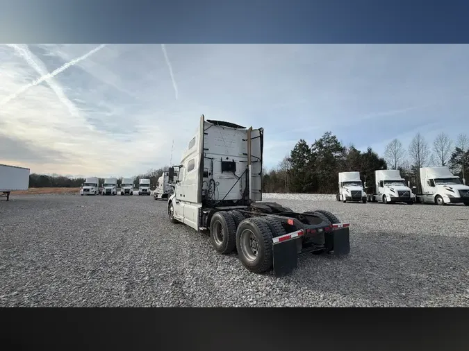 2020 Volvo VNL 760