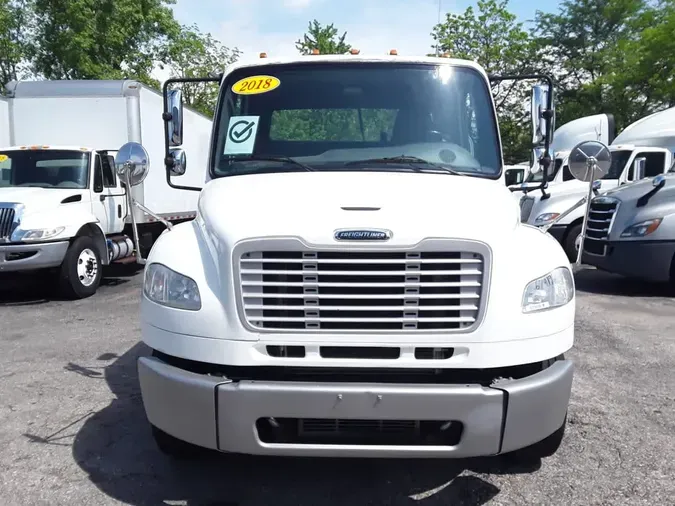 2018 FREIGHTLINER M2 106