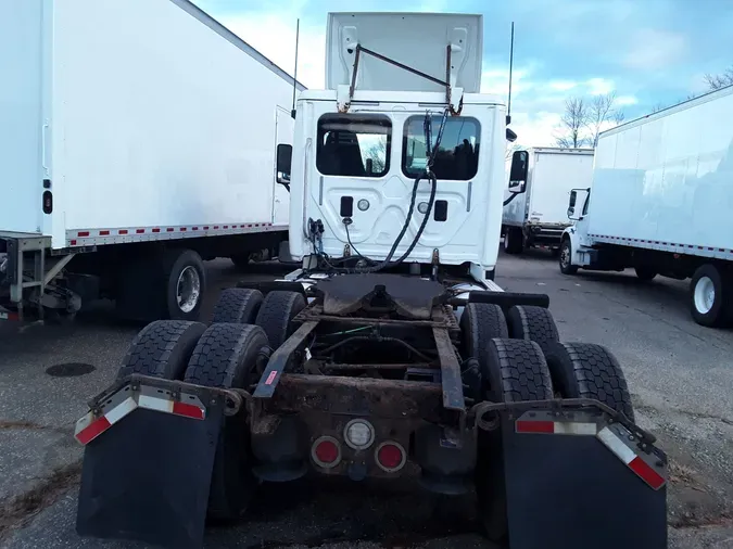 2016 FREIGHTLINER/MERCEDES UNKNOWN