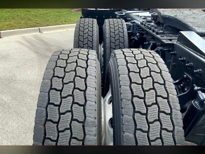 2020 INT LT625 6x4