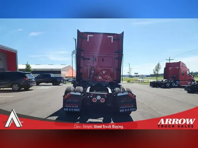 2022 FREIGHTLINER CA126