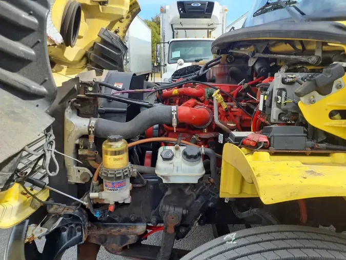 2016 FREIGHTLINER/MERCEDES M2 106