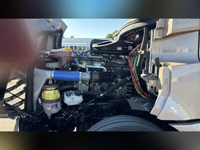 2020 FREIGHTLINER CASCADEVO1