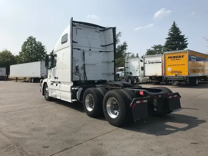 2018 Volvo VNL64670