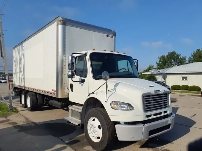 2020 FREIGHTLINER M2 106