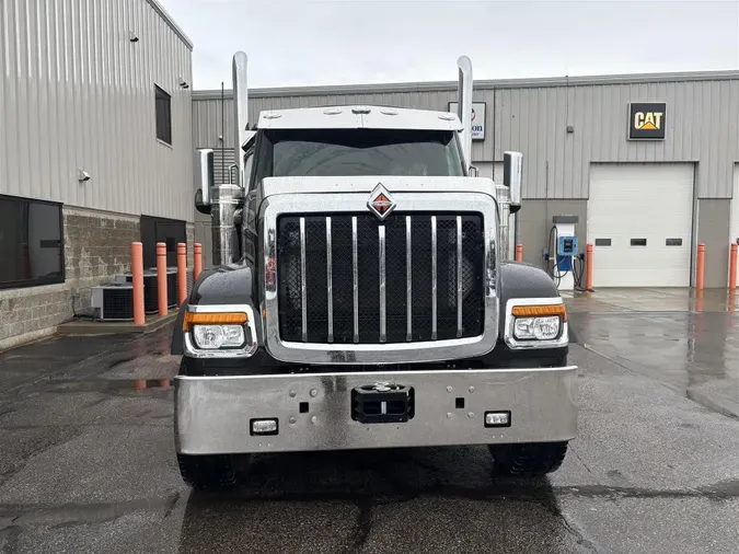 2026 International HX520 SLEEPER
