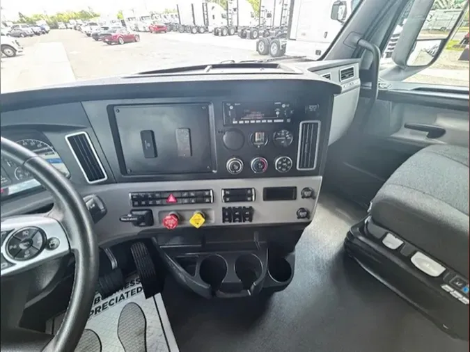 2023 Freightliner PT126SLP