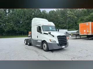 2020 Freightliner Cascadia