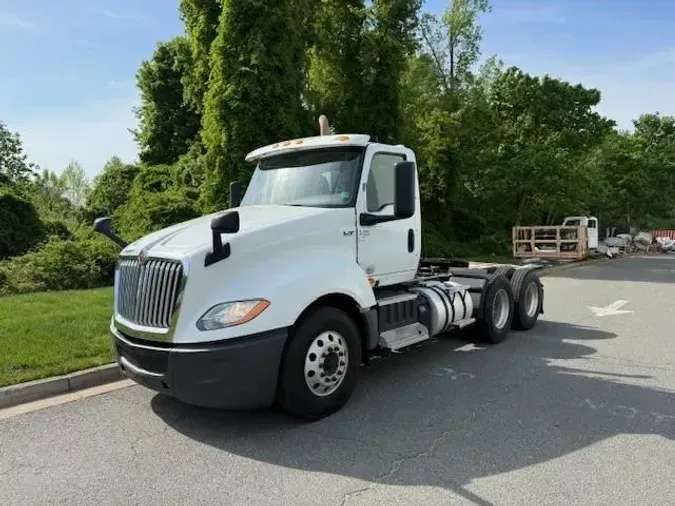 2018 International LT625