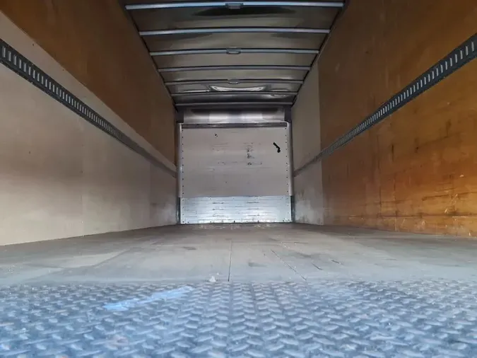 2020 FREIGHTLINER/MERCEDES M2 106