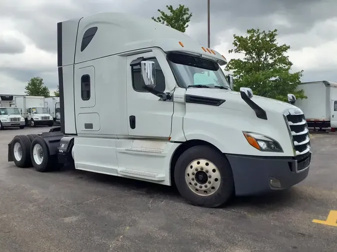 2021 FREIGHTLINER NEW CASCADIA PX12664