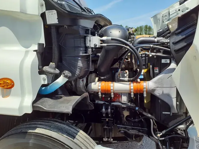 2020 FREIGHTLINER CASCADIA 113