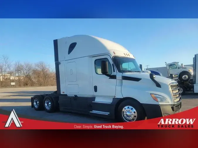 2020 FREIGHTLINER CA126