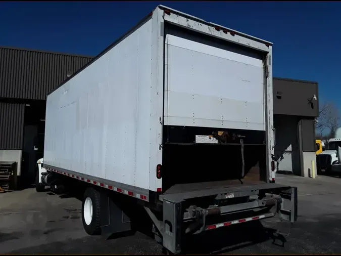 2018 NAVISTAR INTERNATIONAL 4300