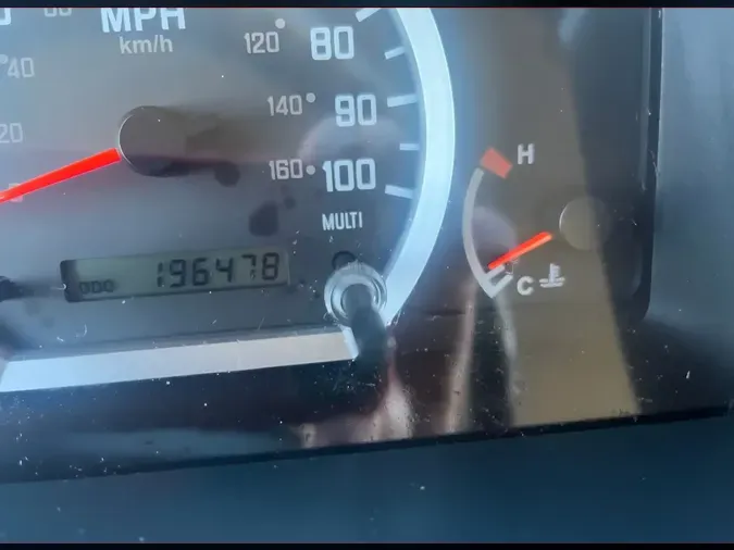 2017 ISUZU NPR0fde015884179c50259a39b4dd982699