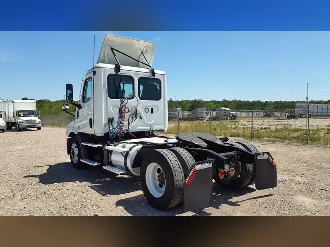2020 FREIGHTLINER/MERCEDES NEW CASCADIA 116