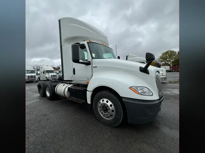 2019 NAVISTAR INTERNATIONAL LT625 DAYCAB T/A