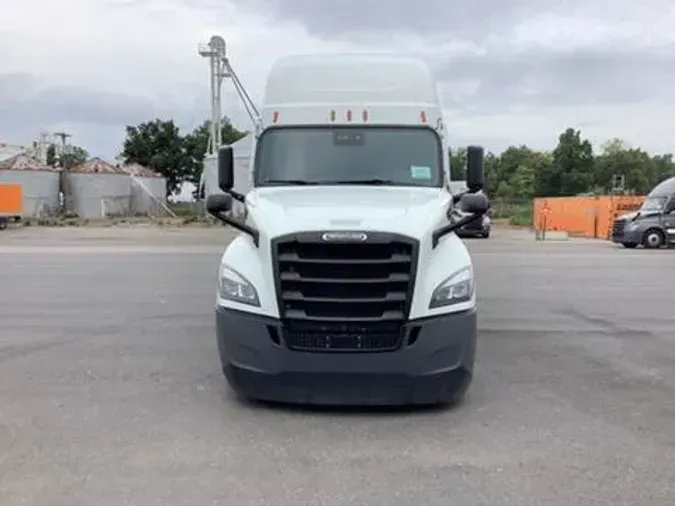 2021 Freightliner Cascadia