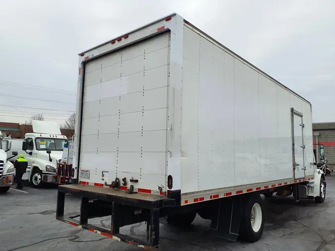 2020 FREIGHTLINER/MERCEDES M2 106