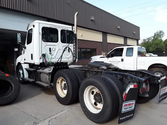 2020 FREIGHTLINER/MERCEDES NEW CASCADIA PX126640fe873be48be480242f0a807ac749edc