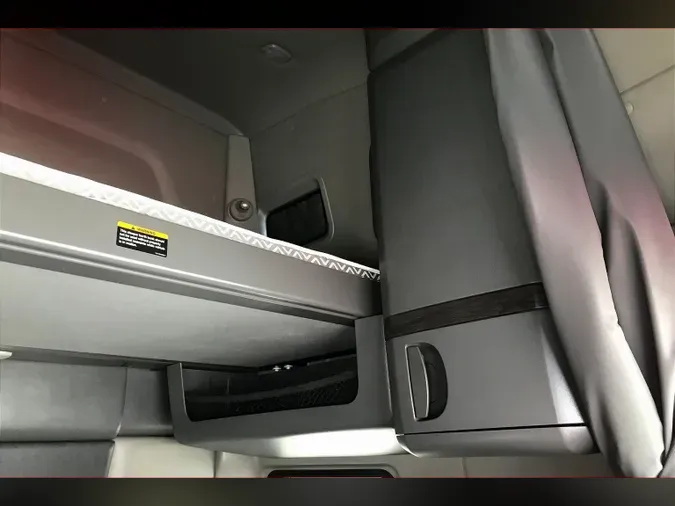 2023 INT LT625 6X40feae5d3c1c6567a28811bfd61920a45