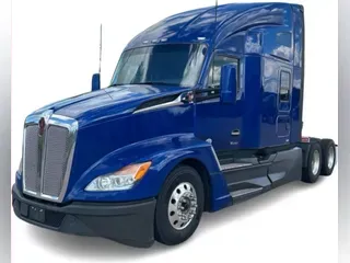 2022 Kenworth T680