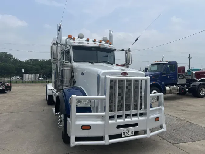 2016 Peterbilt 367