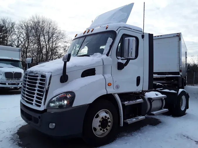 2020 FREIGHTLINER/MERCEDES CASCADIA 1130fee16bb4e40d23a241b0a90d2ba91ec