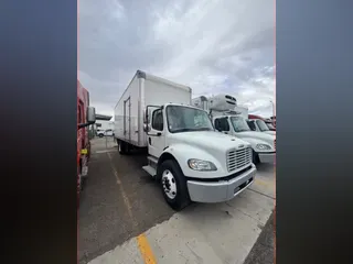 2018 FREIGHTLINER M2 106