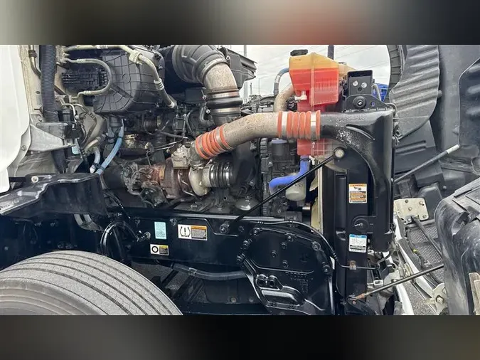 2021 PETERBILT 579