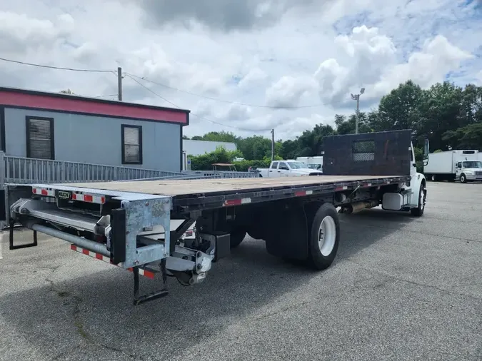2016 FREIGHTLINER M2 106
