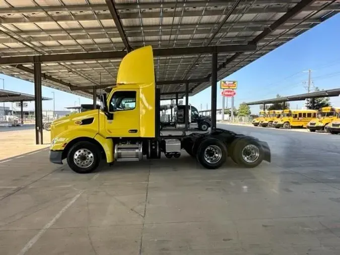 2021 Peterbilt 579