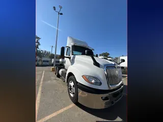 2019 NAVISTAR INTERNATIONAL LT625 DAYCAB T/A