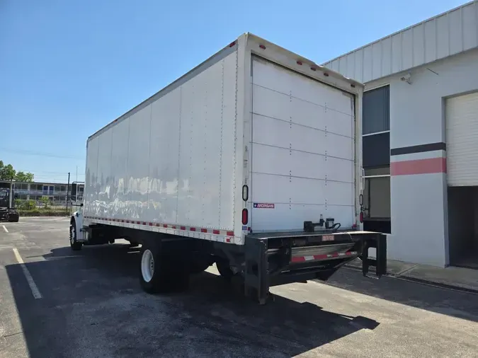 2016 FREIGHTLINER M2 106
