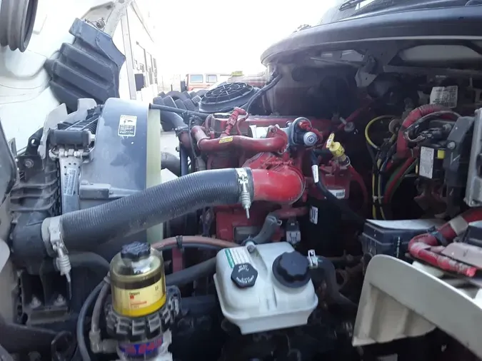 2020 FREIGHTLINER/MERCEDES M2 106