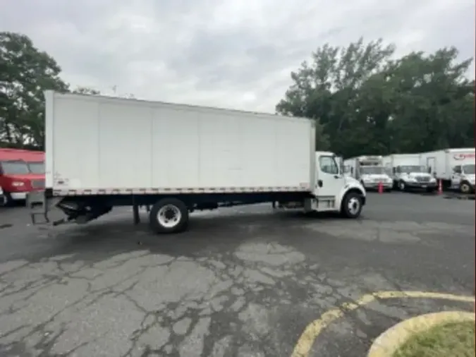 2019 FREIGHTLINER M2 106