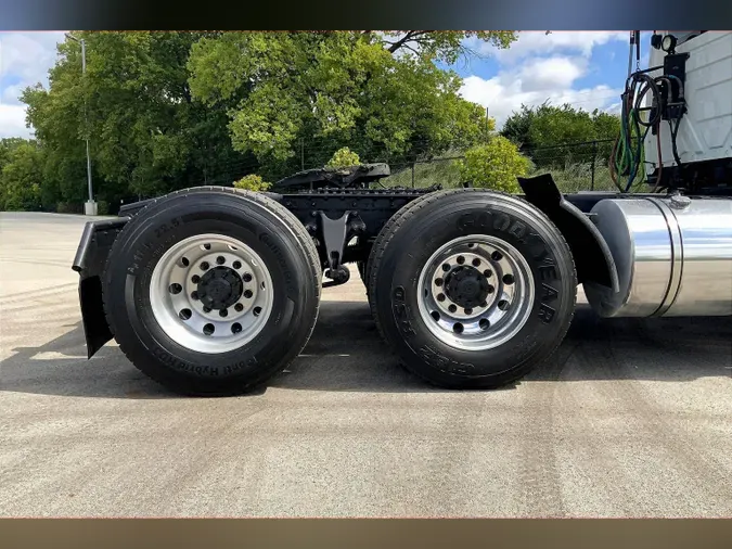 2019 INT LT625 6x4